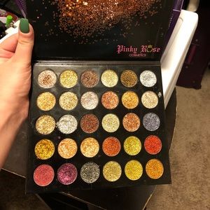 pressed glitter palette